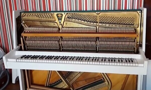 Как отреставрировать старое пианино