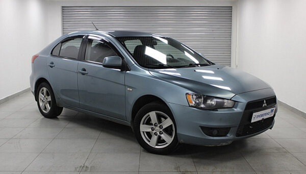 Mitsubishi Lancer X хэтчбек, фото: www.njcar.ru