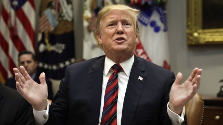 Тут даже Трамп разводит руками.