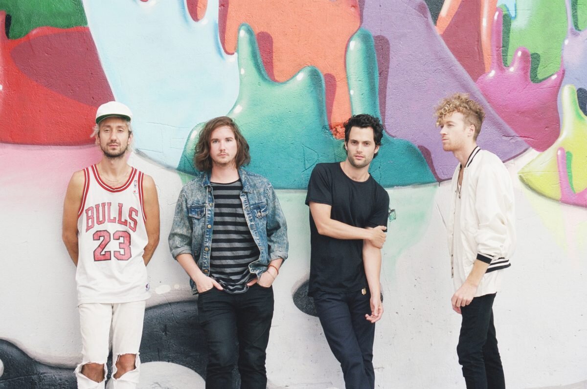 MOTHXR - Бруклин, Нью-Йорк, 