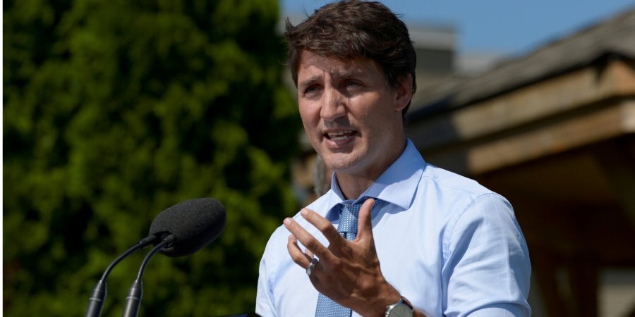 Трюдо заявил, что готов говорить с Путиным о поступках России
REUTERS/Andrej Ivanov