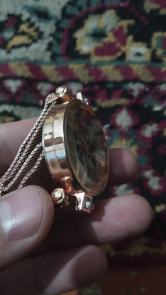 Примерно от таких часов