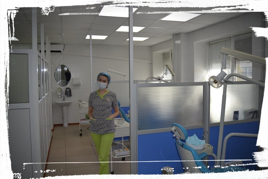 Каждое кресло отделено перегородкой