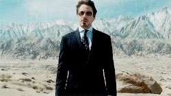 Сцена из первого "Железного человека"