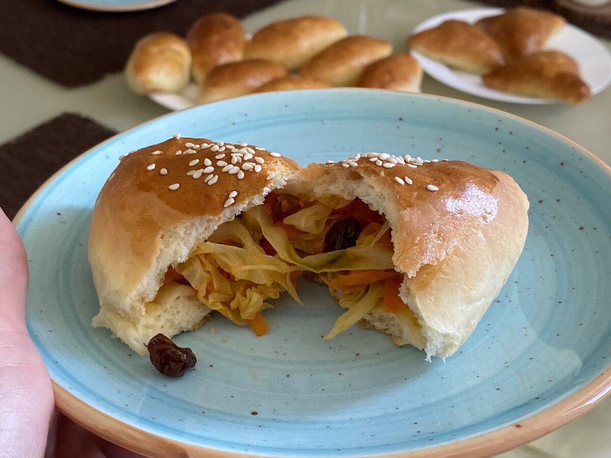 Пирожки. Вкусно так, что даже бабушка попросит рецепт! Солёная и сладкая  начинка | Да будет вкусно! | Дзен