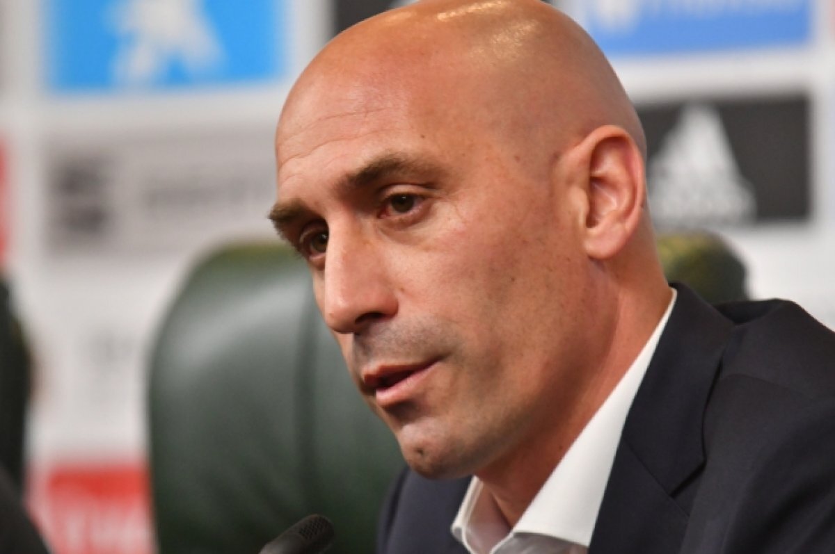    Футболистки отказались возвращаться в сборную Испании после ухода Рубиалеса