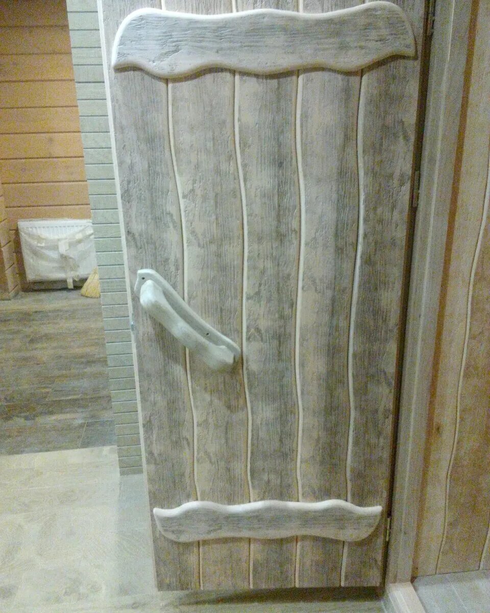 Дверь для бани