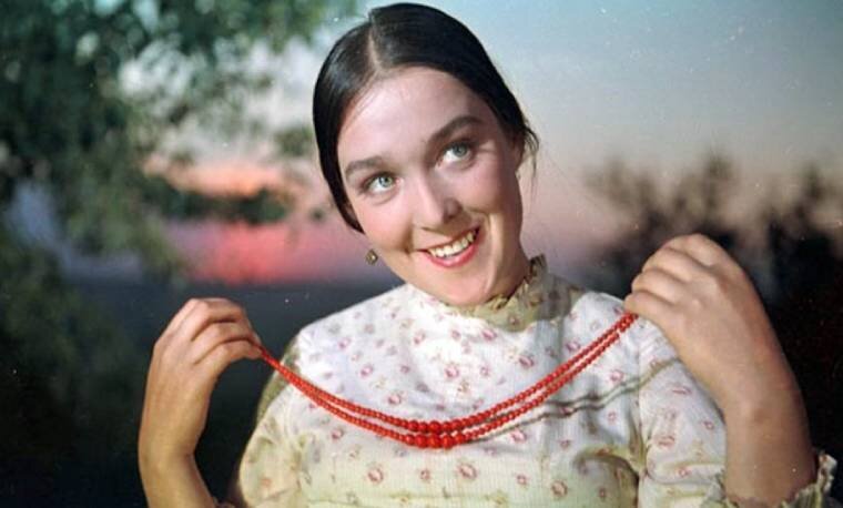 Кадр из док. фильма "А. Завьялова. Как сложилась жизнь культовой советской актрисы?"