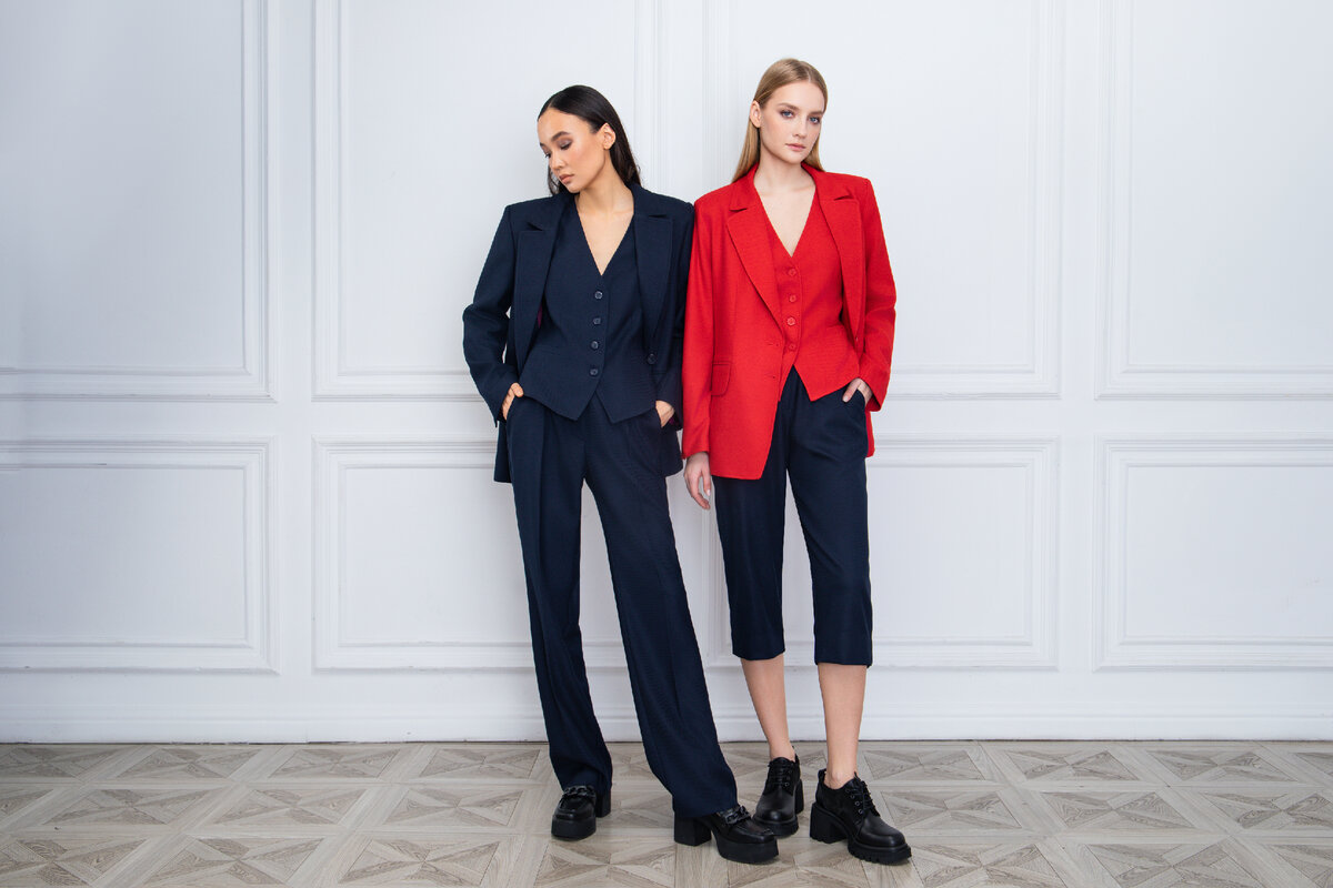 Костюм-тройка LO