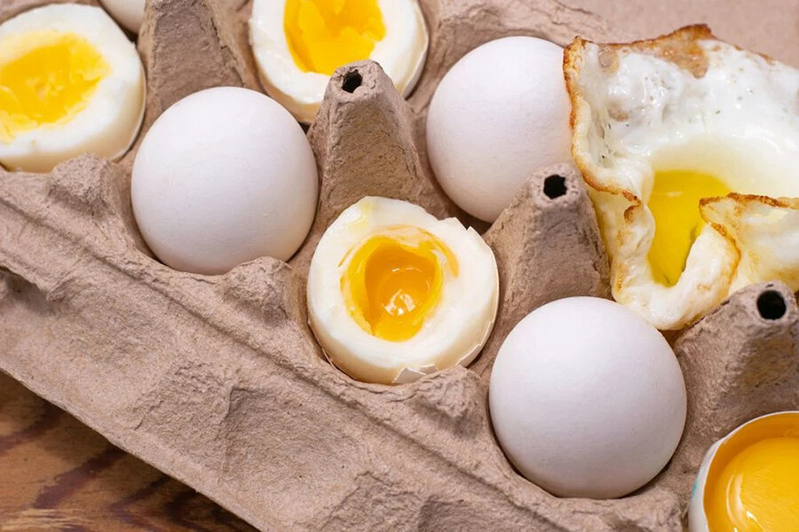 Почему яйца всплывают: причины и советы