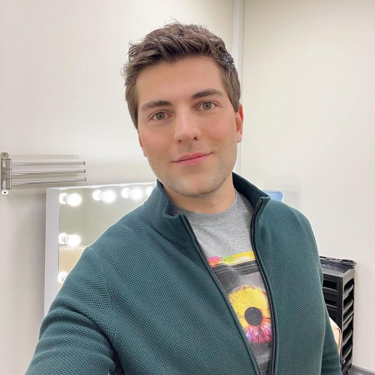    Дмитрий Борисов Социальные сети