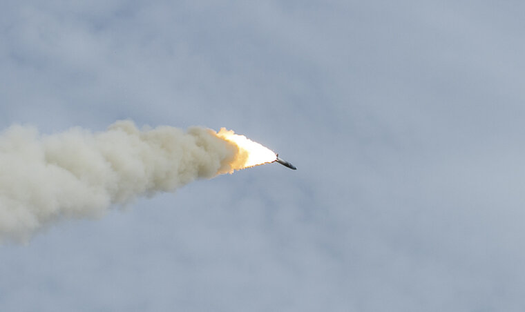    Для своей защиты Россия применит термоядерное оружие, отметил Александр Михайлов