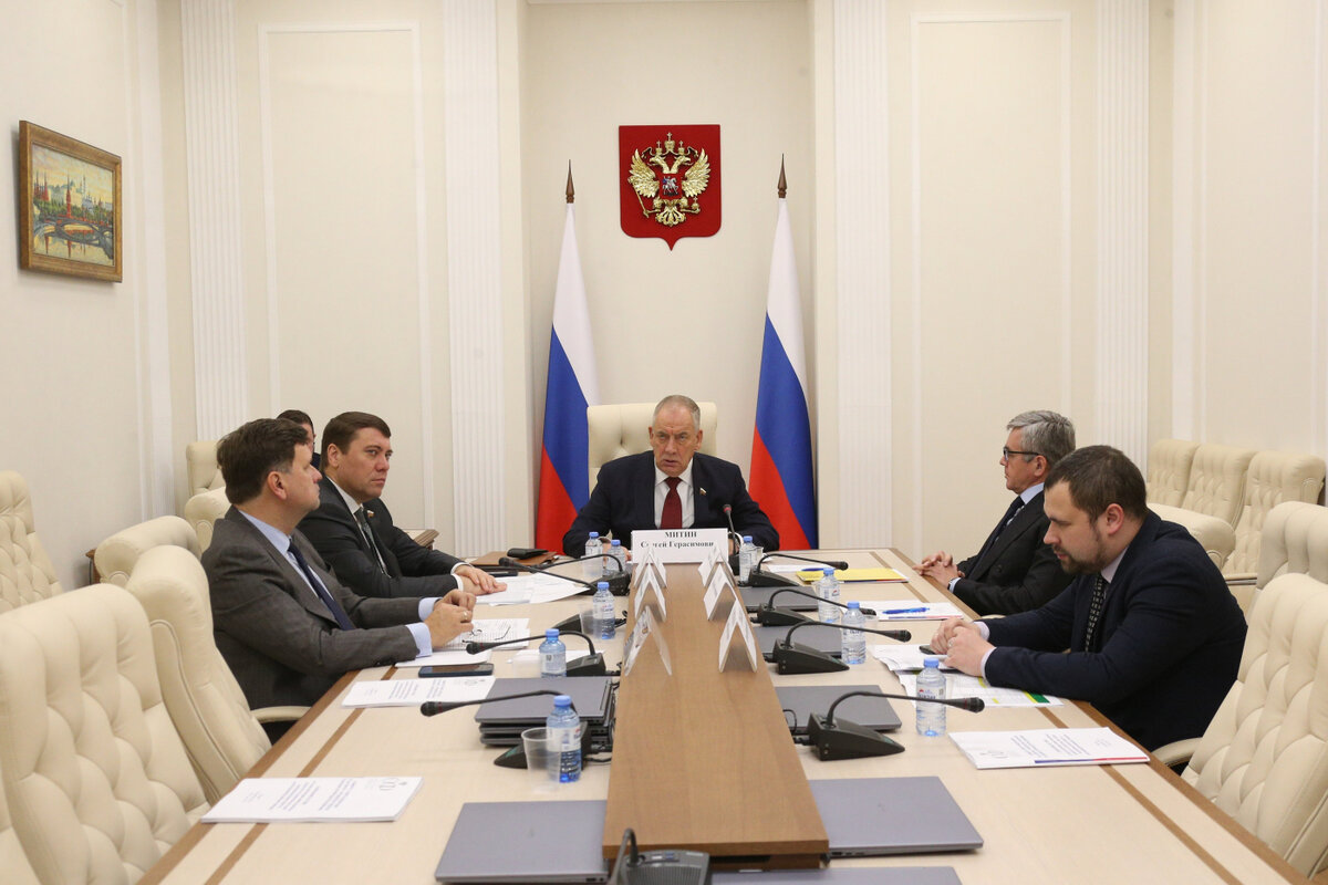 Глава ОСК рассказал о ходе исполнения корпорацией программы "квоты под киль" 