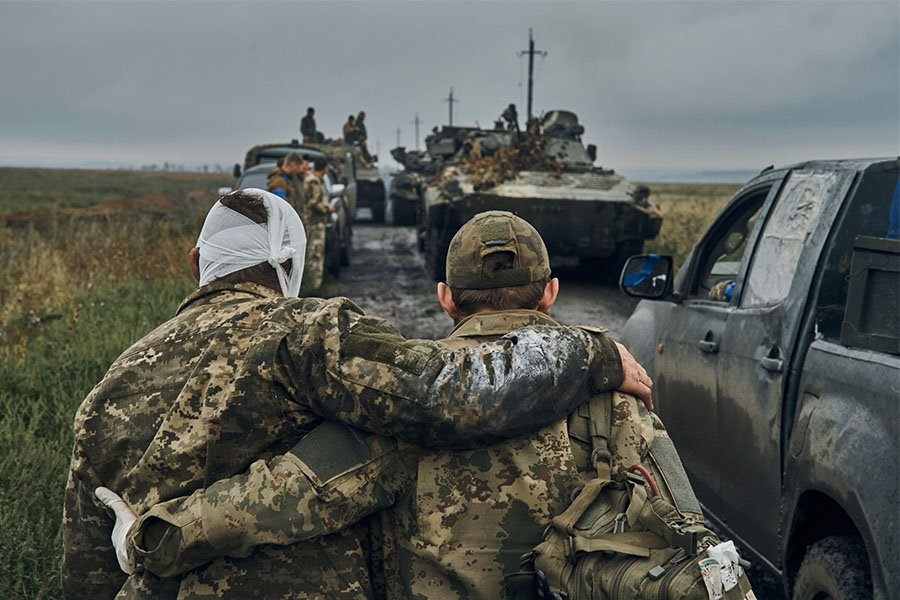 Украинские военные в Харьковской области - Фото: Kostiantyn Liberov/AP/TASS