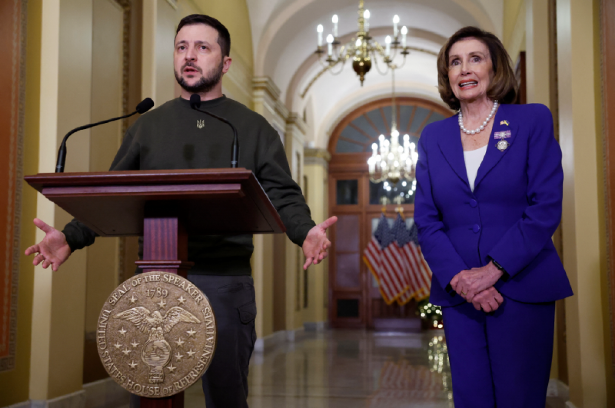    Ветеран ВС США назвал визит Зеленского в Вашингтон спектаклем