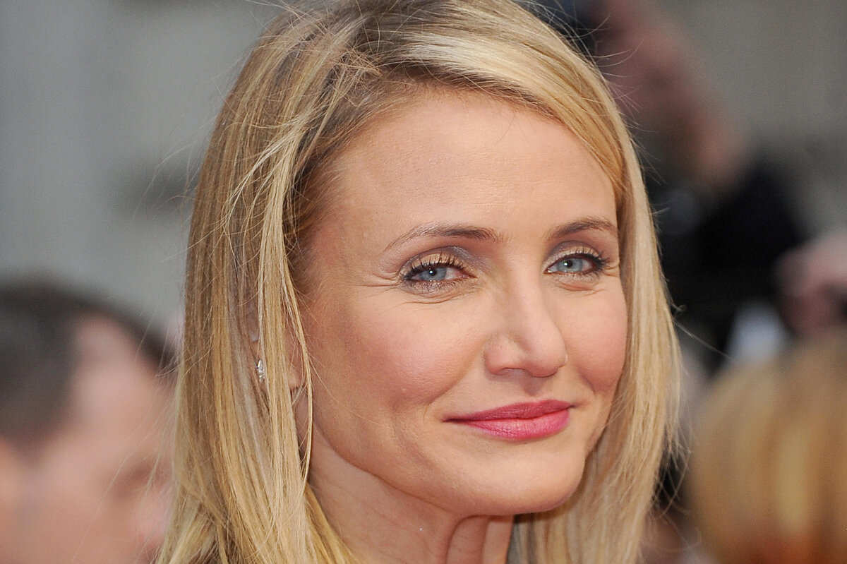     Звезда вернулась в кино через 8 лет: Кэмерон Диаз оставила дочь дома ради съемок в комедии