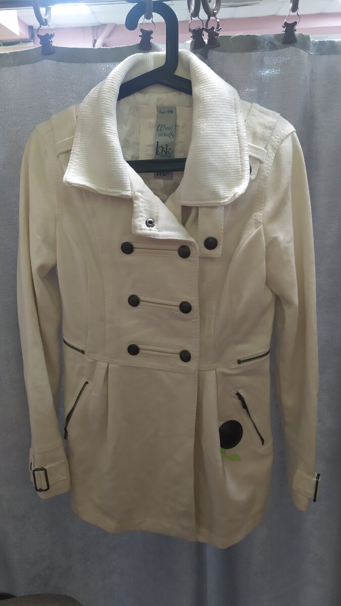 Пальто Bershka.