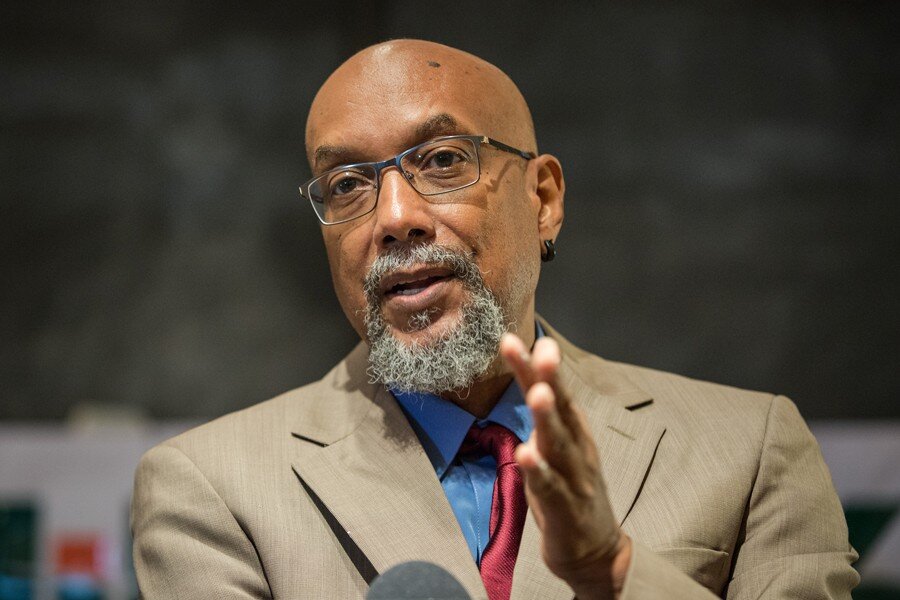 Американский правозащитник А.Барака