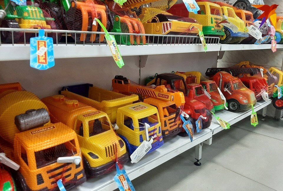     Существую простые правила, как не купить опасную игрушку на Новый год. Фото: архив «КП»