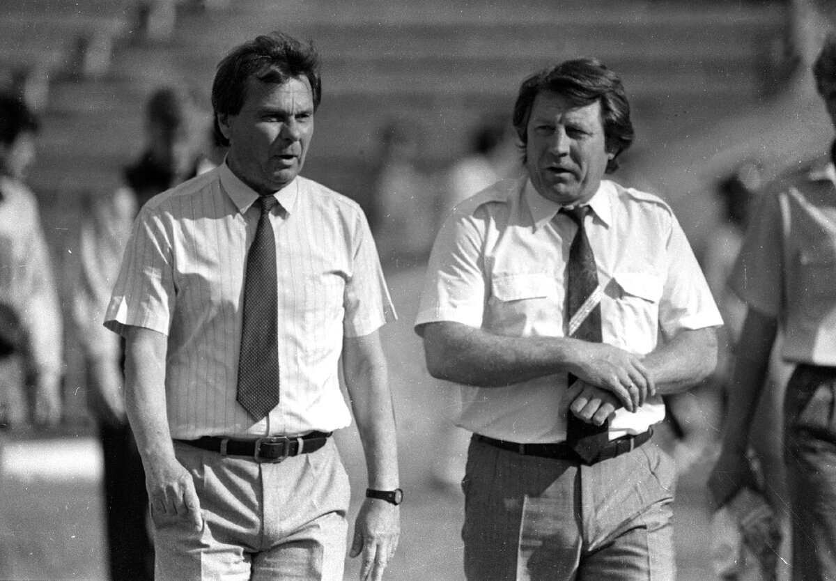 Тренеры Валентин Иванов («Торпедо) и Евгений Кучеревский («Днепр») в 1989 году. Фото Александр Федоров, «СЭ»