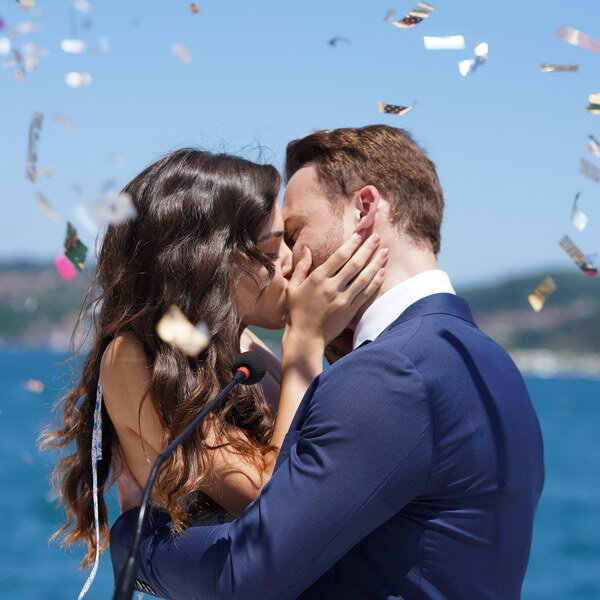     «Постучись в мою дверь» покажет ТВ-3 в новогодние праздники