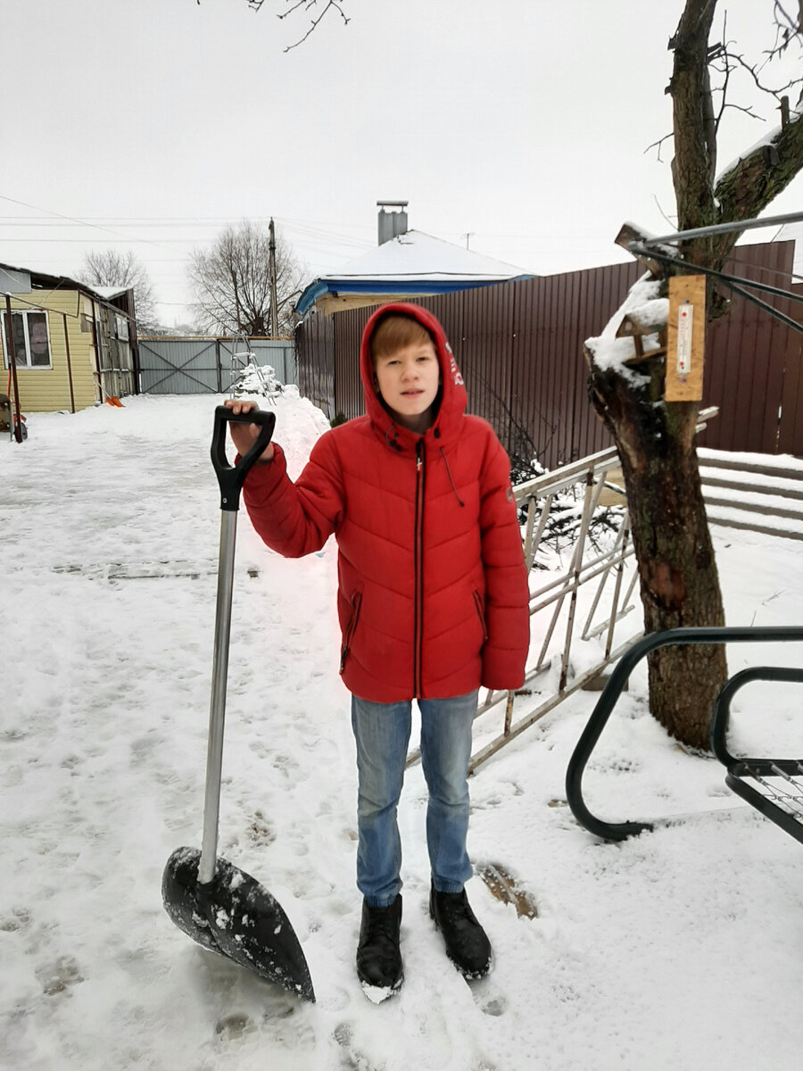 Мам, можно я дома останусь?