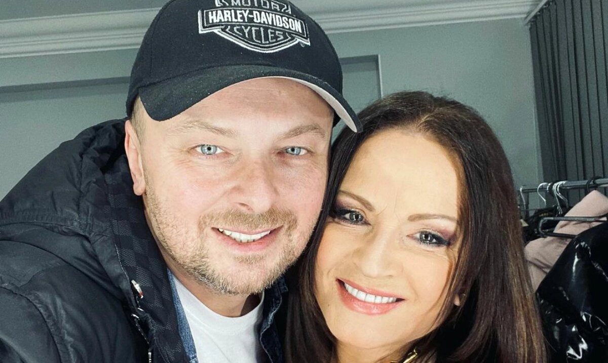 Единственный сын Софии Ротару покорил сеть роскошной шевелюрой