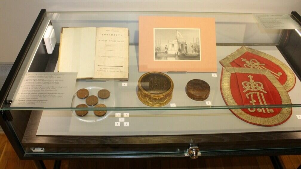     Издание РБК провело опрос среди сотрудников федеральных музеев. Респонденты отметили серьезный рост посещаемости в 2022 году. Причины роста: снятие ковидных ограничений и рост внутреннего туризма.