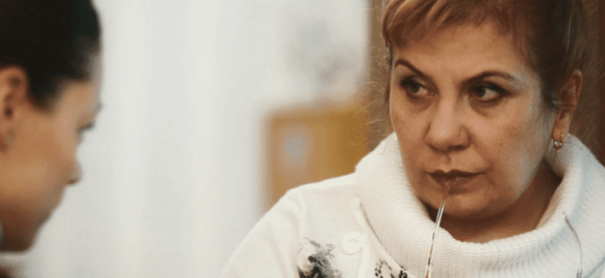    Марина Федункив. Кадр из фильма "Дороги" Ольга Петрова