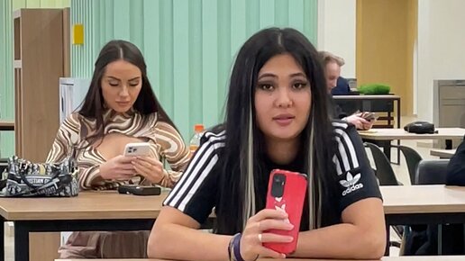 Hafizova.13 | молодая девушка украла телефон | Дзен