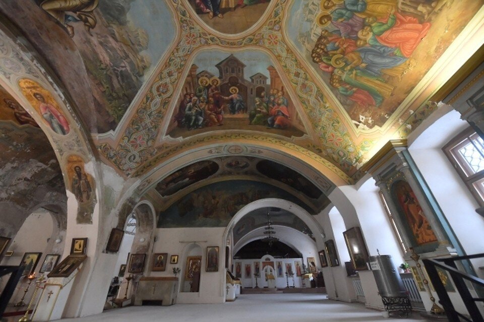     Транспорт в городе будет работать до трех часов ночи 7 января. Владимир ВЕЛЕНГУРИН