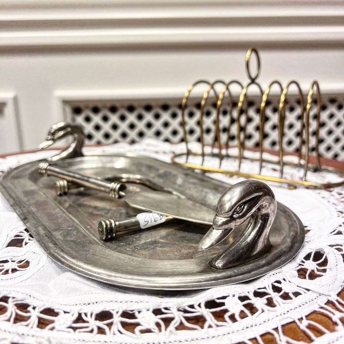 Блюдо для подачи фу-гра. Нож для паштета. Подставка для тостов. 