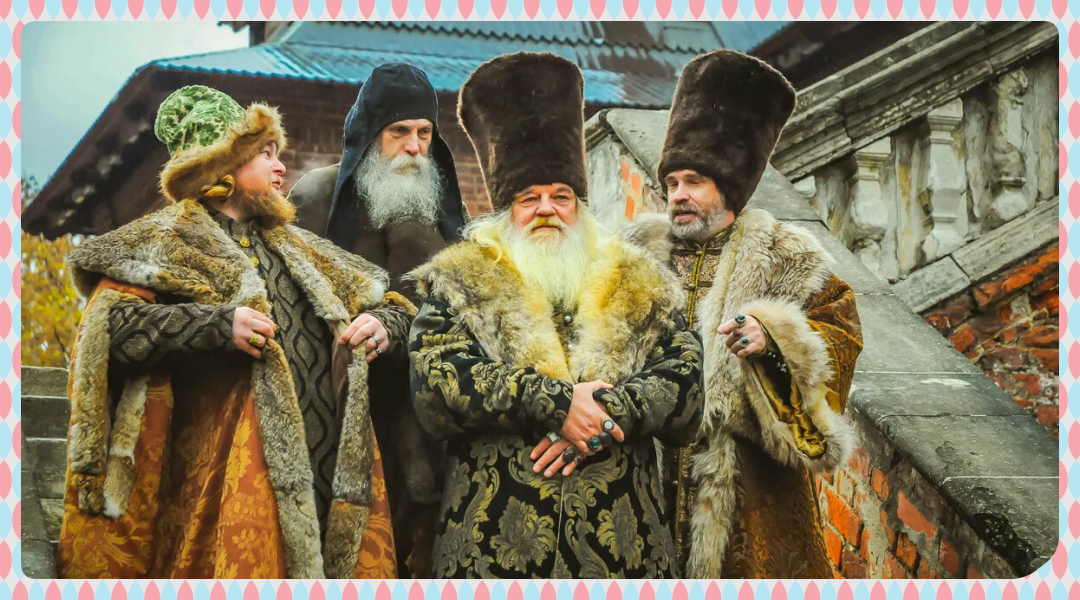 В феодальной Руси начала IX века высшим сословием считались бояре. В течение восьми столетий они непосредственно участвовали в жизни государства.-2