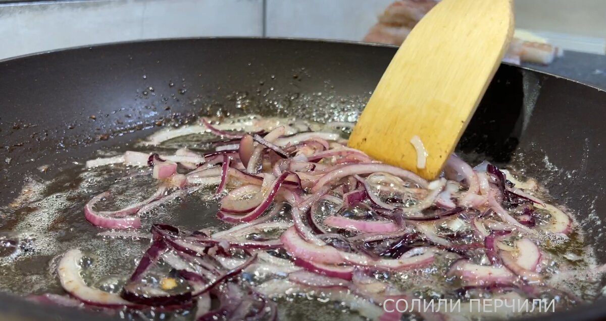 Минтай в сливочном соусе на сковороде- Со Вкусом