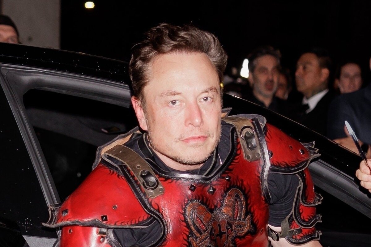     Илон Маск установил мировой рекорд, потеряв самую большую сумму денег в истории