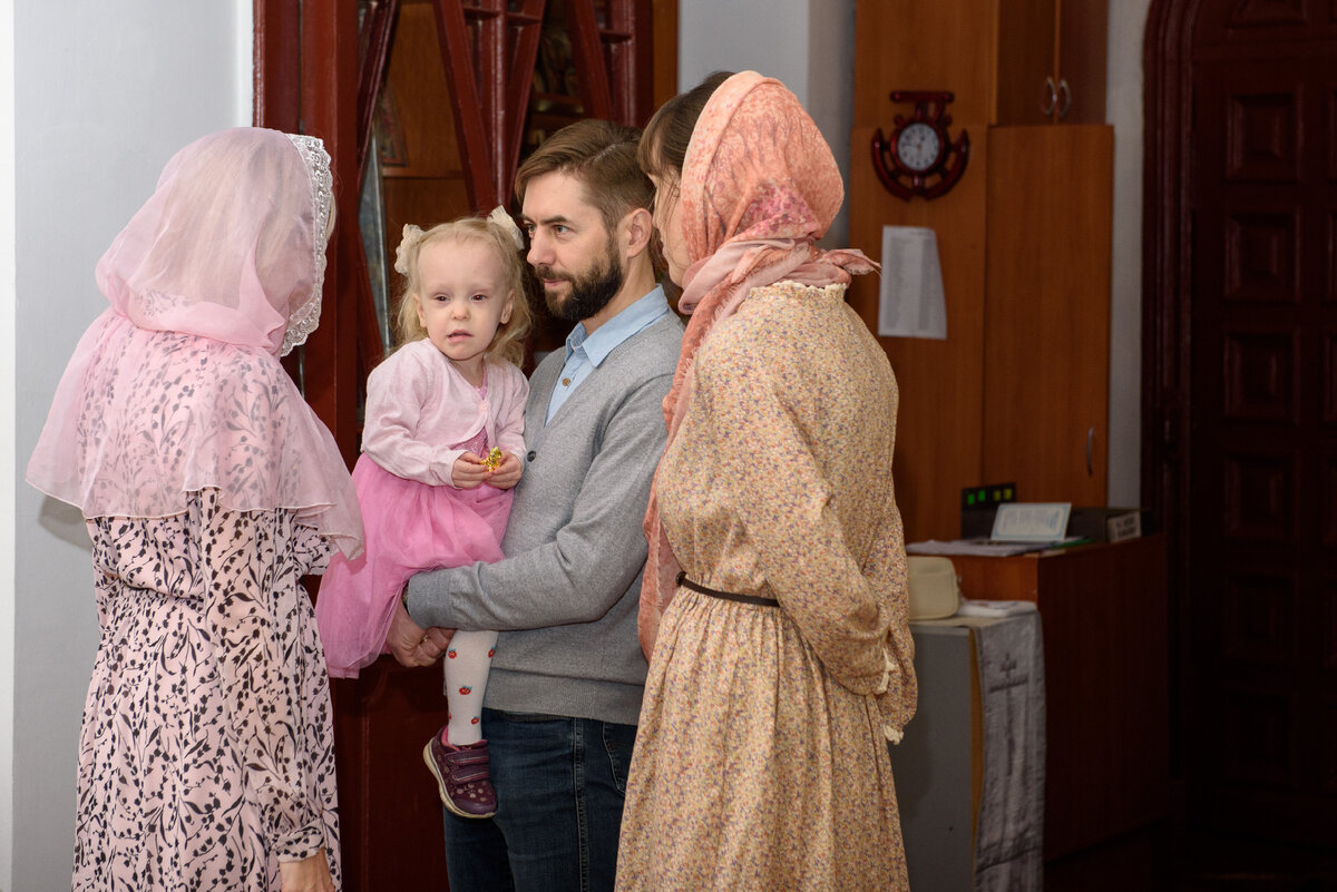 Крещение в храме.