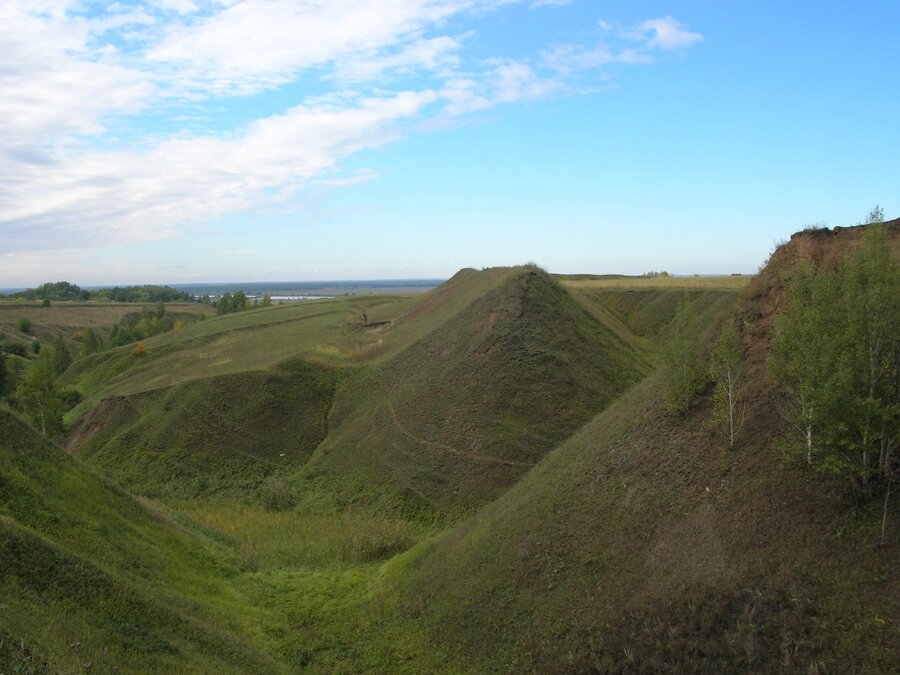 Великий ров. Городище Старая Рязань (Рязанская область). Валы городища Старая Рязань. Старое Городище Рязань. Земляной вал старой Рязани.