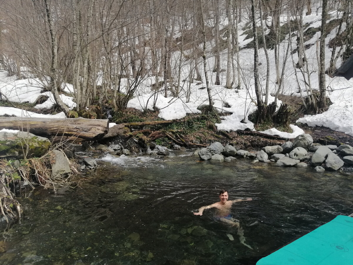 Это я не по правилам красуюсь в горной купели, Красная Поляна 