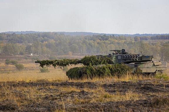    Танк Leopard 2, Moritz Frankenberg / globallookpress.com