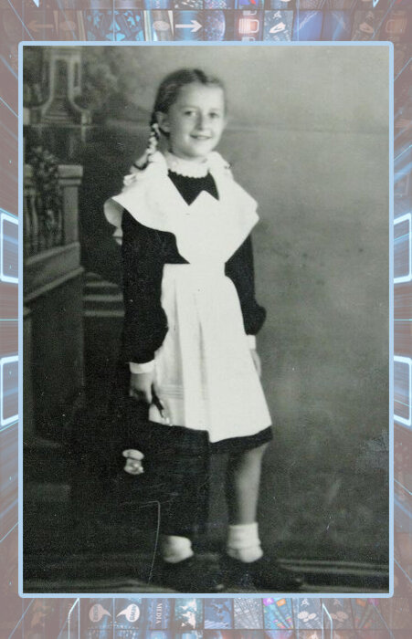 Регина Дубовицкая в детстве.