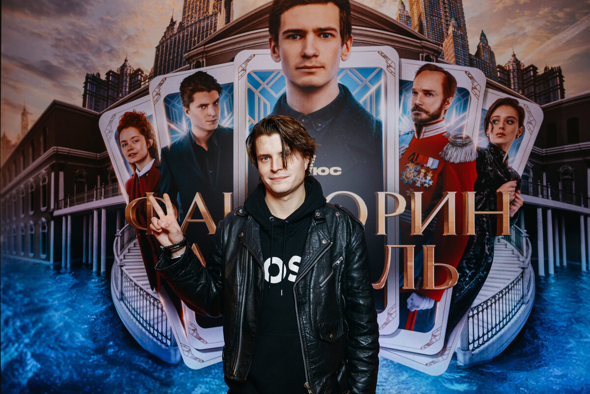 Листайте вправо, чтобы увидеть больше изображений