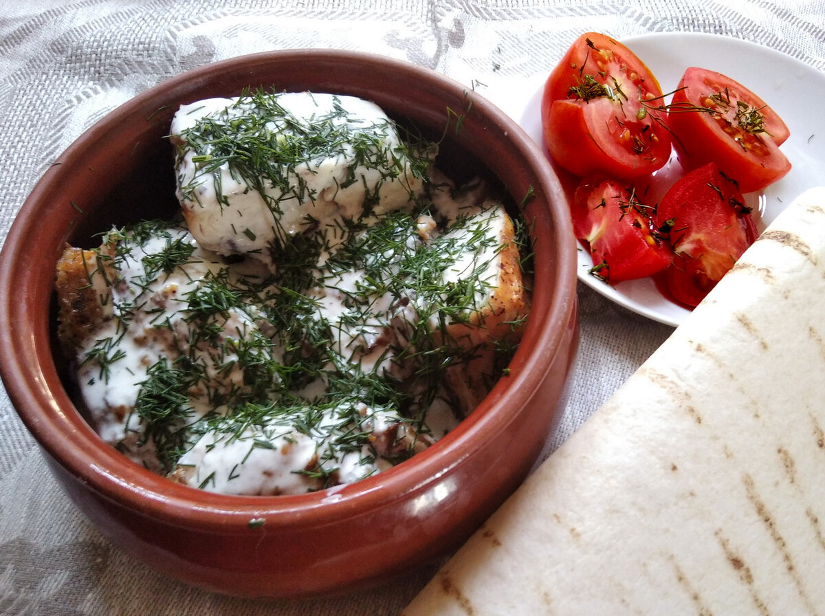 Курица под сливочно-чесночным соусом. Это настолько вкусно, что раз в  неделю обязательно готовлю | Рецепты от Светланы Печенкиной | Дзен