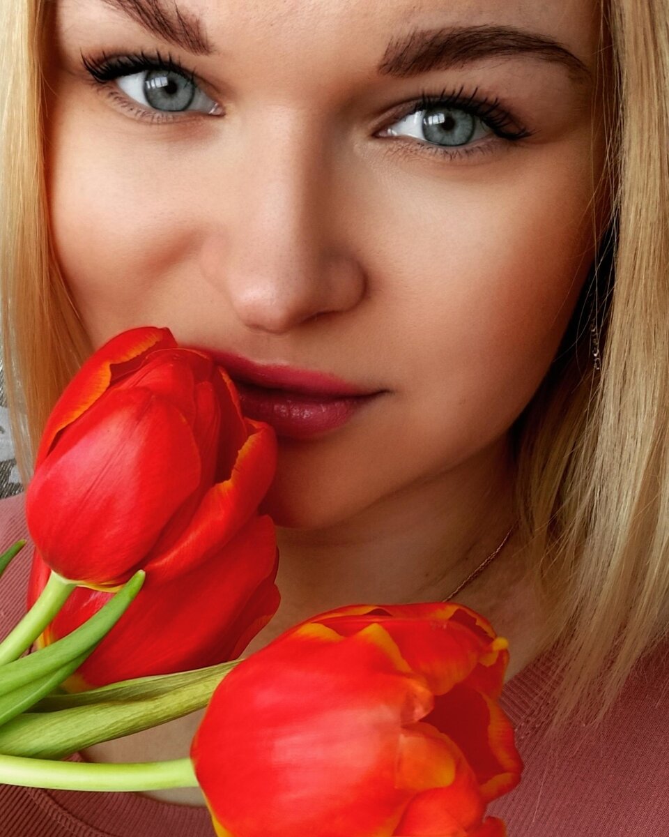 Привет меня зовут Белла и да я решила вести блок! 