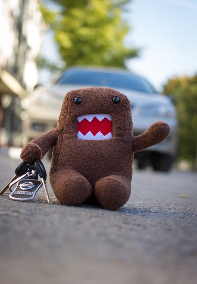 Японский Домо с японским Ниссаном