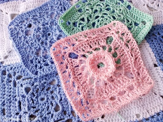 Ажурные квадраты крючком