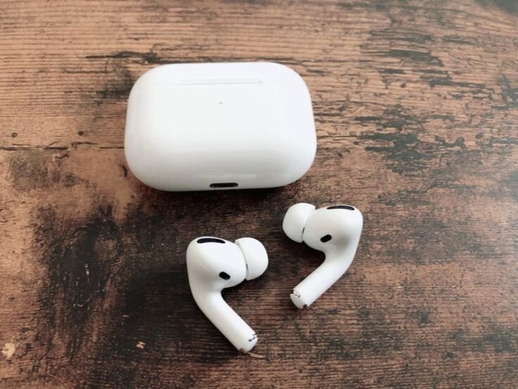 Наушники Apple AirPods Pro
