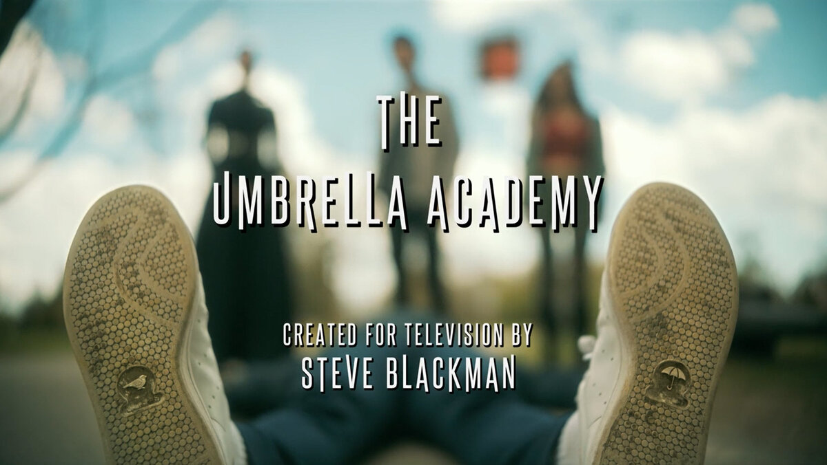 Кадр из сериала "Академия Амбрелла".