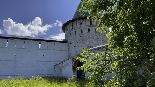 Ипатьевский монастырь в Костроме