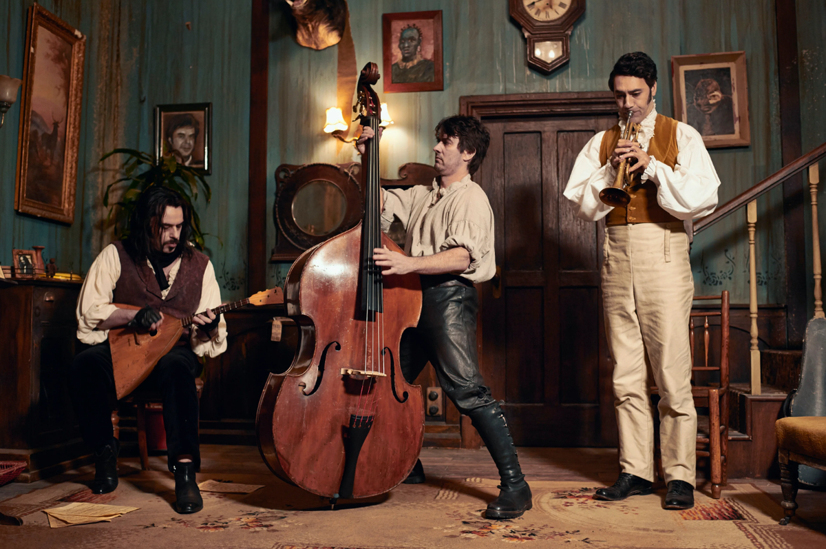 Кадр из фильма «Реальные упыри», реж. Джемейн Клемент, Тайка Вайтити