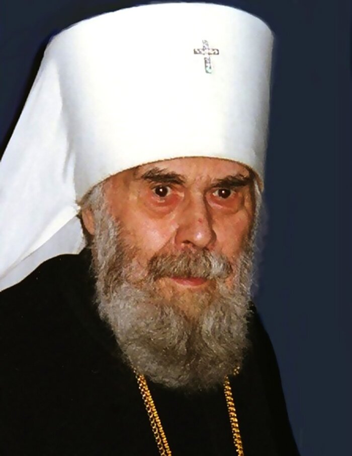 Епископ Русской православной церкви, митрополит Антоний Сурожский. Источник: https://www.kadashi.ru/item/2280-khristos-provodit-odnu-strashnuyu-noch-litsom-k-litsu-s-prikhodyashchej-smertyu-strastnoj-chetverg.html?tmpl=component&print=1